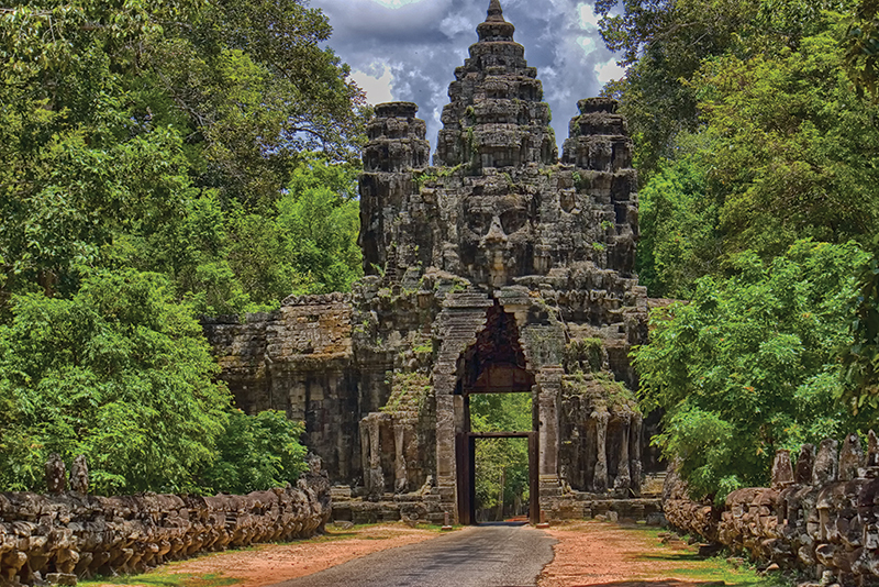 Amura, Camboya, Cambodia, The ruins of Angkor are some of the most ancient in Southeast Asia.