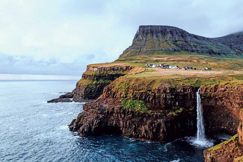 Amura,Dinamarca,Vikingos,Rey Harald,piedras rúnicas de Jelling,daneses,felicidad, Las Islas Faroe son un archipiélago prístino de dieciocho islas en el Atlántico Norte. <br /> 