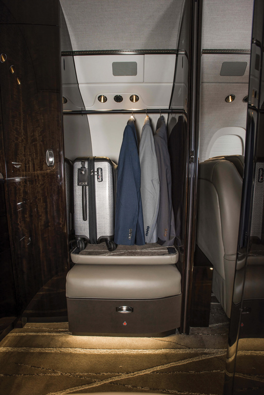 Amura,Amura World,Amura Yachts,Catar,Qatar,Doha,Cessna Citation Latitude, The cabin offers a storage compartment.