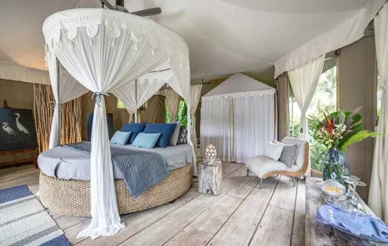 Amura,AmuraWorld,AmuraYachts,Glamping,Resort Playa Viva,Sandat Glamping Tents,Lodges en Provence,Bali, Indonesia,Zihuatanejo, 