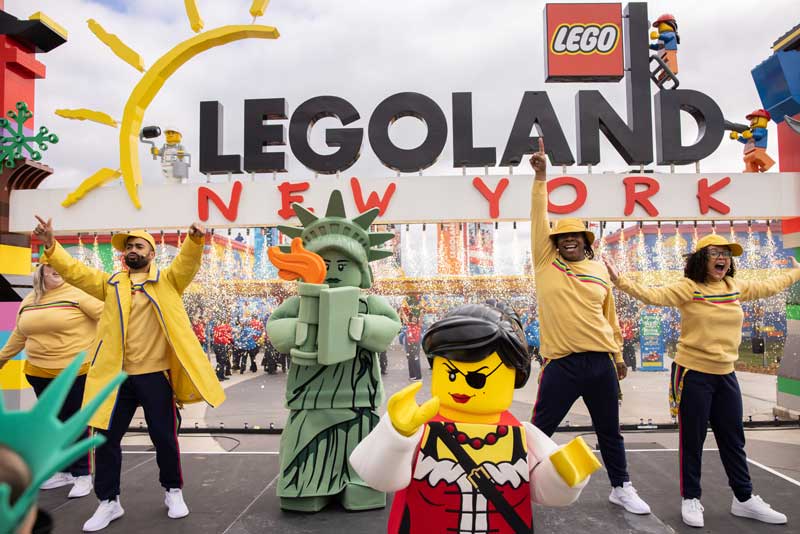 Amura,AmuraWorld,AmuraYachts, Los huéspedes tienen cerca el parque temático Legoland New York, con sus nuevas atracciones.