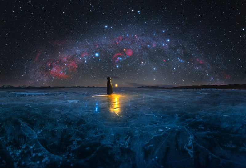 Amura,AmuraWorld,AmuraYachts, “Ice Age”. Autor: Alvin Wu. Tomada en el congelado lago Pumoungcuo, en el Tíbet, China, a una altitud de 5,070 metros y una temperatura de -20 °C.