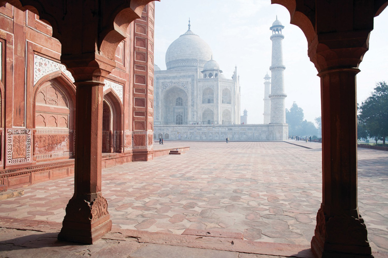 Amura,AmuraWorld,AmuraYachts, Timeless Encounters incluye una excursión especial de un día al Taj Mahal.