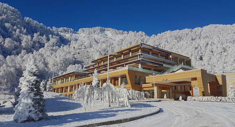 Amura,AmuraWorld,AmuraYachts, El Tufandag Mountain Resort Hotel fue inaugurado en 2015.