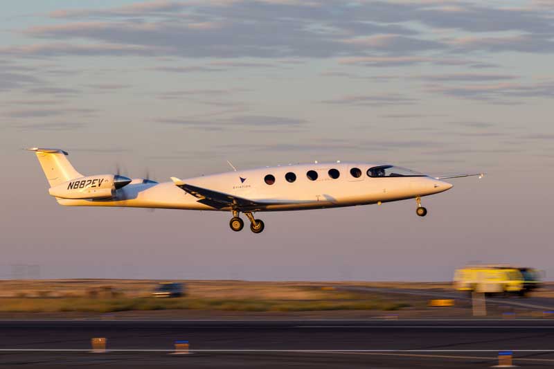 Amura,AmuraWorld,AmuraYachts, El vuelo de <em>Alice</em>, un hito en la aviación.