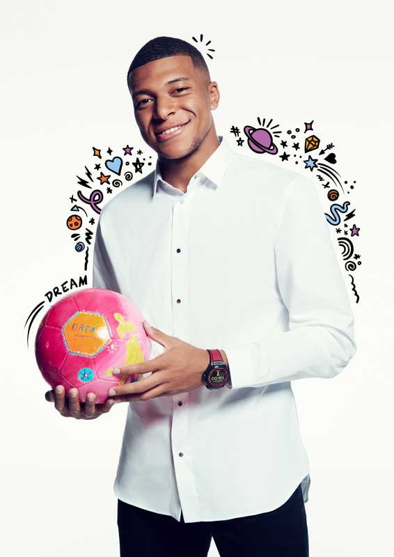 Amura,AmuraWorld,AmuraYachts, El futbolista francés Kylian Mbappé es el embajador del Big Bang e FIFA World Cup Qatar 2022 de Hublot.