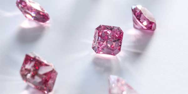 La sorprendente colección de diamantes rosas
