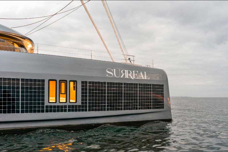 Amura,AmuraWorld,AmuraYachts, El sistema de energía solar está integrado a gran parte del 80 Sunreef Power Eco.