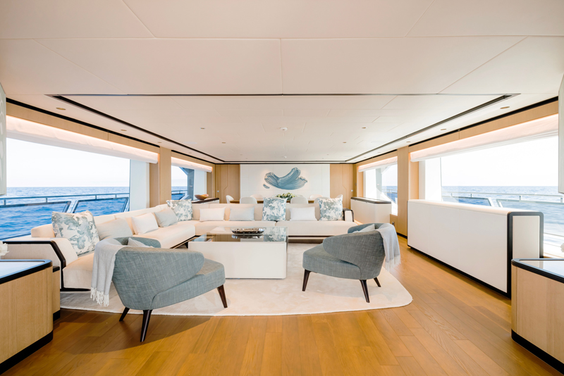 Amura,AmuraWorld,AmuraYachts, El interior del Majesty 120 de Gulf Craft.