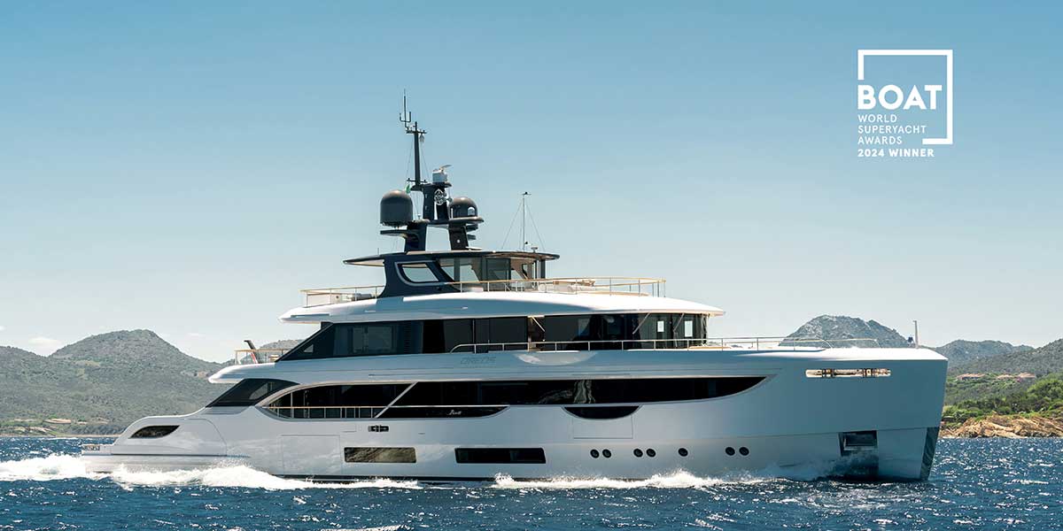 Oasis 40M de Benetti, galardonado