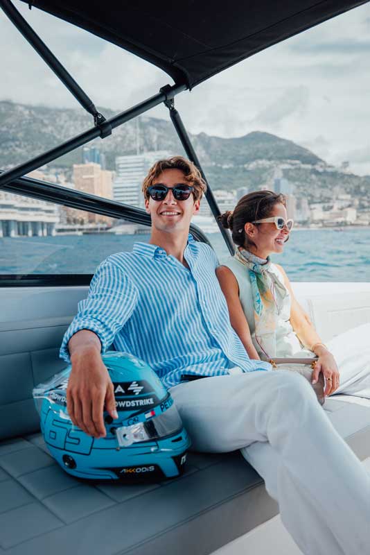Amura,AmuraWorld,AmuraYachts, George Russell y Carmen Montero a bordo del VanDutch 40.