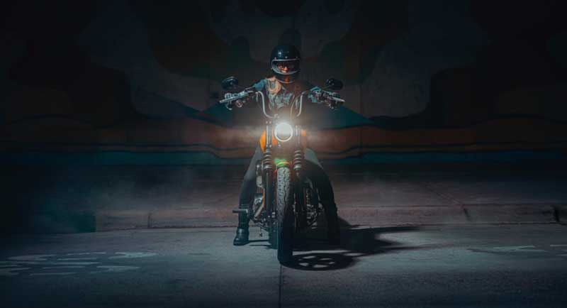Amura,AmuraWorld,AmuraYachts, Street Bob de Harley-Davidson.