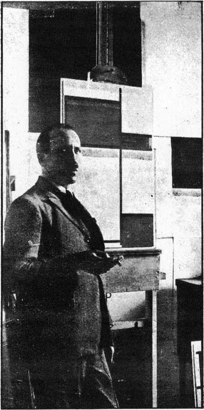 Amura,AmuraWorld,AmuraYachts, Piet Mondrian en su estudio de París.