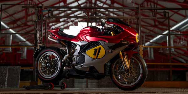 Superveloce 1000 Ago: homenaje a la leyenda