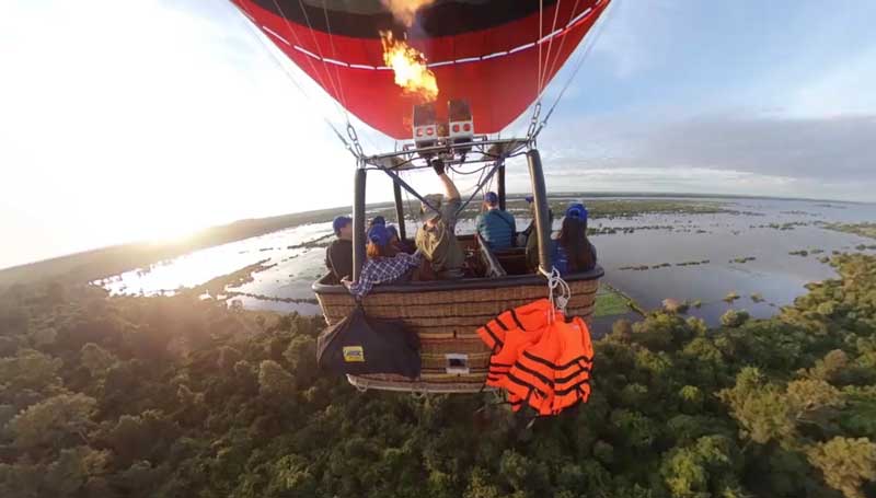 Amura,AmuraWorld,AmuraYachts, Paseo en globo aerostático sobre Siem Reap, Camboya.