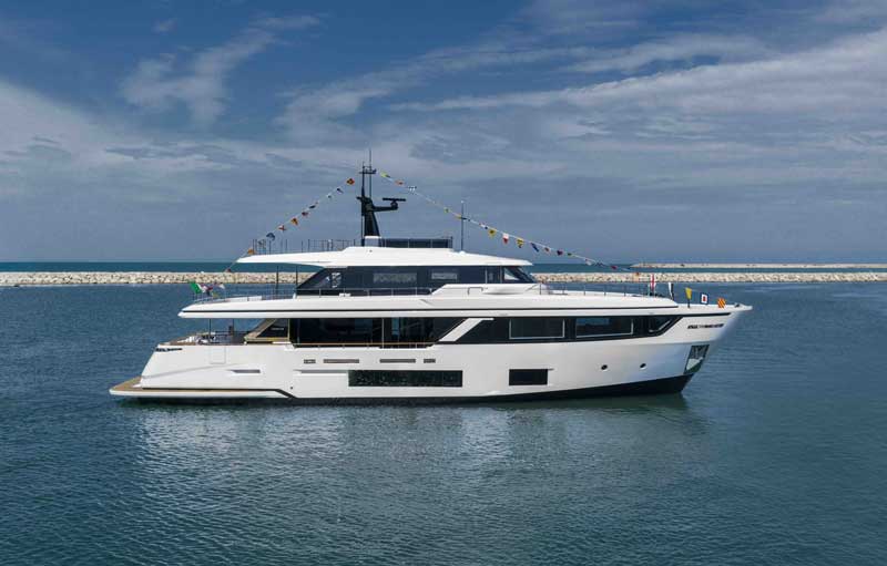 Amura,AmuraWorld,AmuraYachts, Custom Line Navetta 30.