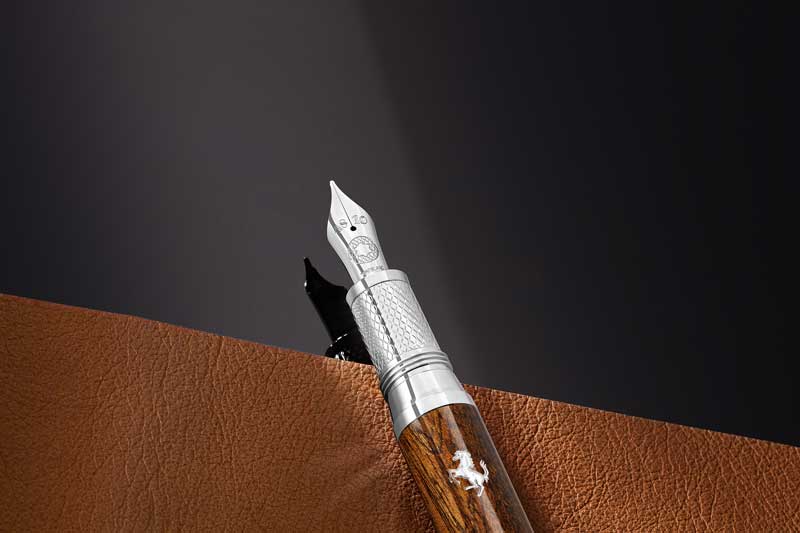 Amura,AmuraWorld,AmuraYachts, Meisterstück Great Masters Ferrari Tailor Made Classica Edición Especial.