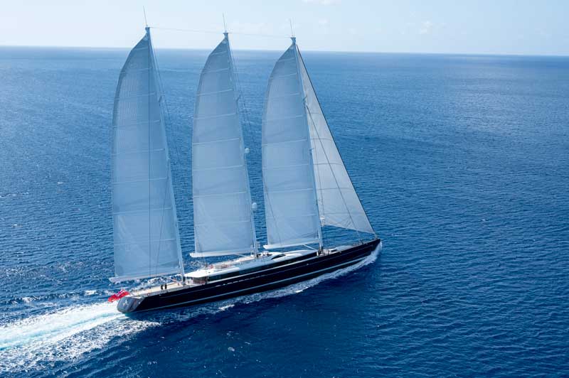Amura,AmuraWorld,AmuraYachts, El Trident 810 es obra del astillero neerlandés Royal Huisman.