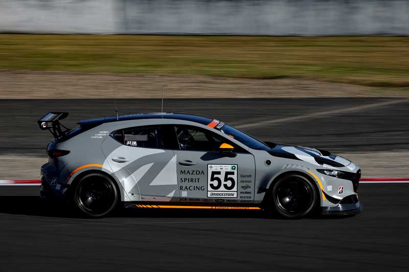 Amura,AmuraWorld,AmuraYachts, El motor Bio Diesel fue probado con éxito en el Mazda Spirit Racing Mazda3, que participa en el serial japonés de carreras de resistencia Super Taikyu.