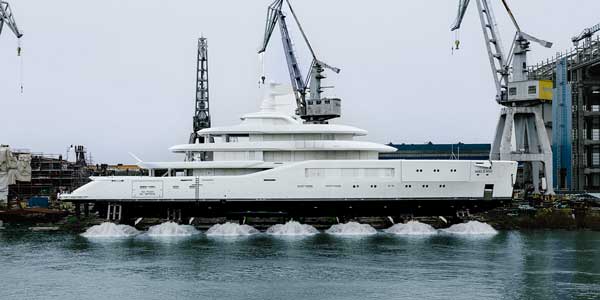 Amels 80, listo para su equipamiento