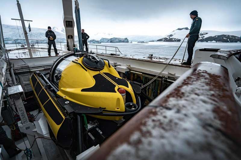 Amura,AmuraWorld,AmuraYachts, Un C-Explorer 5 fue instalado en el explorador <em>Legend</em>.