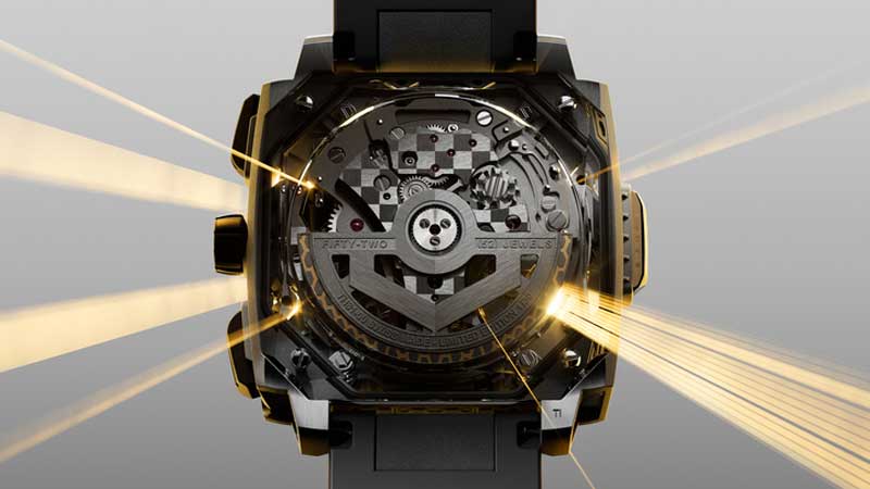 Amura,AmuraWorld,AmuraYachts, El TAG Heuer Monaco Split-Seconds Chronograph Air 1 pesa 85 gramos.