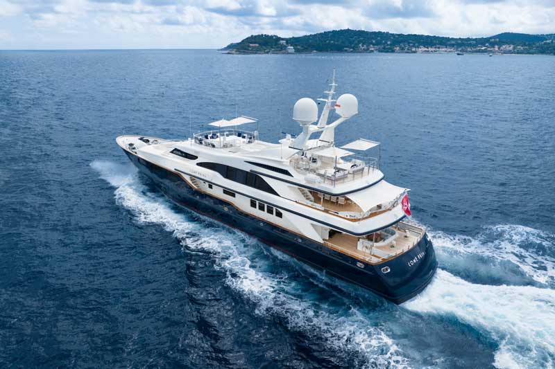 Amura,AmuraWorld,AmuraYachts, <em>Come Prima</em>, un yate Benetti de 50 metros de largo.