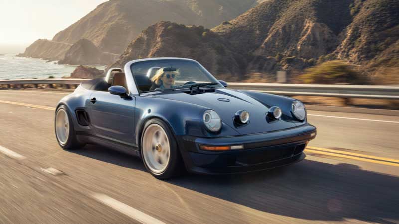 Amura,AmuraWorld,AmuraYachts, Singer Vehicle Design rescata los modelos Porsche 911 Cabriolet.