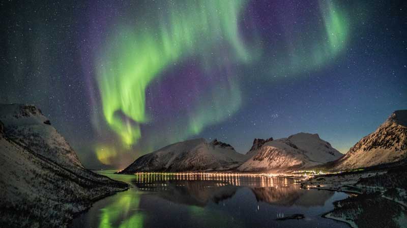 Amura,AmuraWorld,AmuraYachts, Admira las auroras boreales en Noruega.