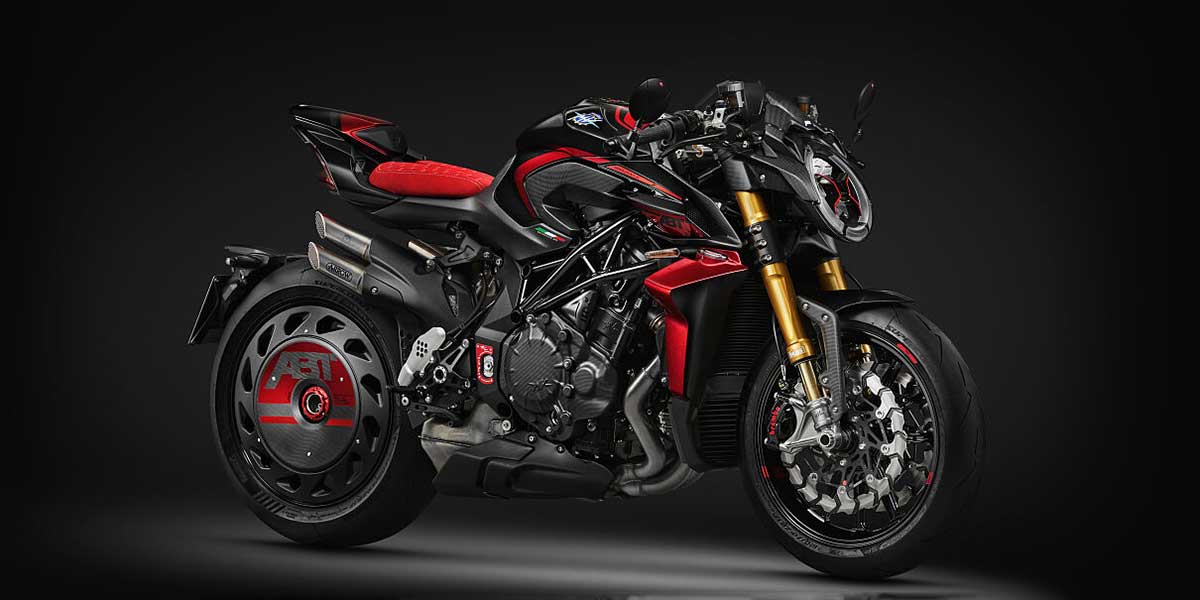 El arte de las motocicletas italianas y la ingeniería alemana 