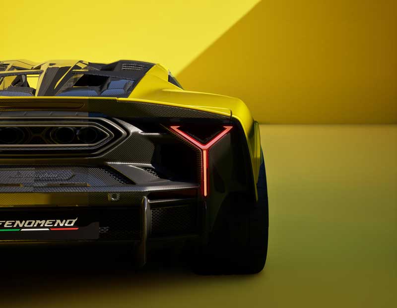 Amura,AmuraWorld,AmuraYachts, El Lamborghini Fenómeno acelera de 0 a 100 km/h en apenas 2.4 segundos.