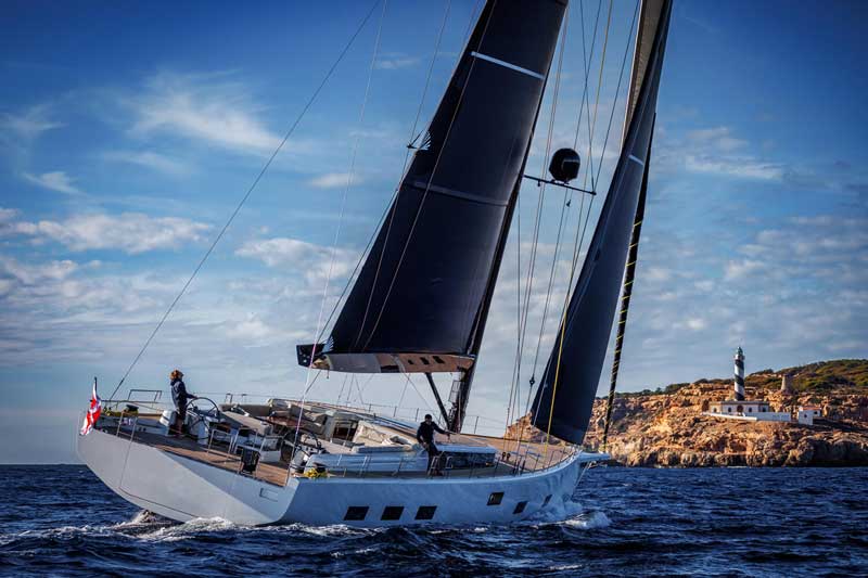 Amura,AmuraWorld,AmuraYachts, El casi legendario <em><i>Cool Breeze</i></em> de YYachts.