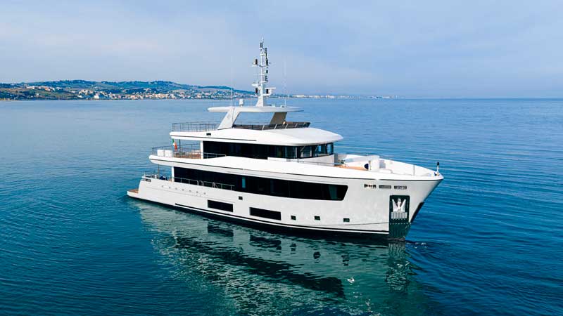 Amura,AmuraWorld,AmuraYachts, Nauta Air 108 <em>Tartaruga.</em>