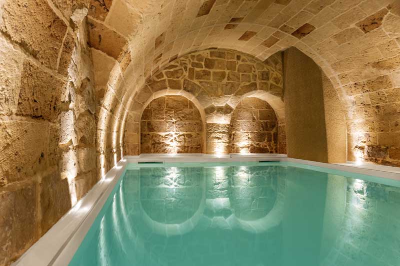 Amura,AmuraWorld,AmuraYachts, La zona <em><i>wellness </i></em>incluye una alberca cubierta.