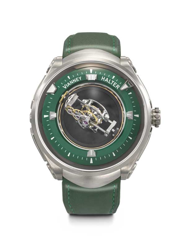 Amura,AmuraWorld,AmuraYachts, Vianney Halter. Tourbillon de triple eje de titanio, c. 2025. Ref. DST.22. Vendido por 379,716 dólares en la subasta de Relojes Exclusivos de Christie's en Ginebra, 2026.