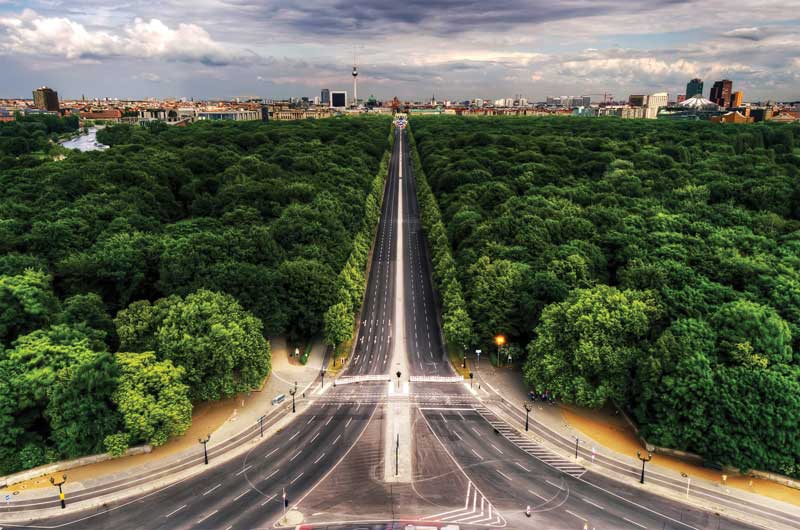 View of the road from the Berlin Tiergarten.