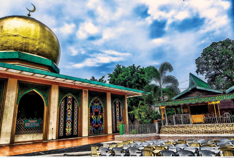 The Globe Mosque, or Masjid al- Dahab, an iconic and spiritual building at Manila.
