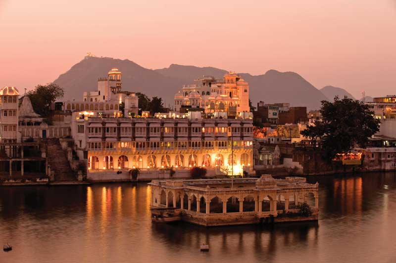 Udaipur, también conocida como “la ciudad de los lagos”, en Rajastán, India.