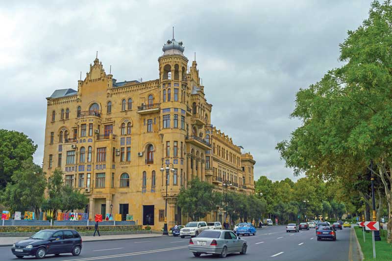 Nefchiler Avenue, in Baku.
