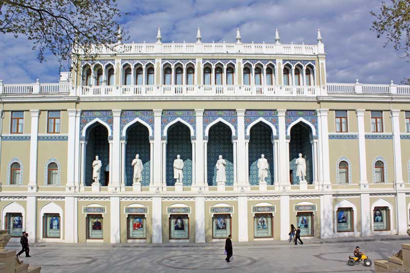 Azerbaijan’s State Museum 
of Literature.