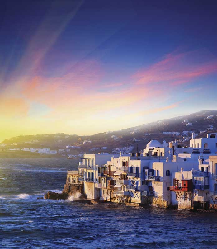 Puesta del sol en la Pequeña Venecia, Mykonos. 
