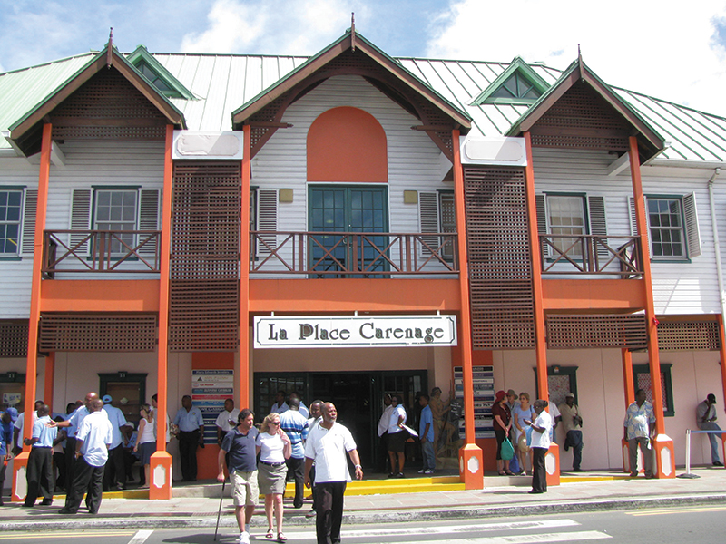 Centro Comercial Duty Free La Plaza Carenage 