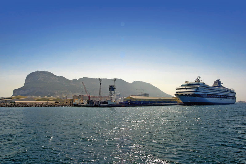 Son numerosos los arribos de cruceros a Gibraltar.
