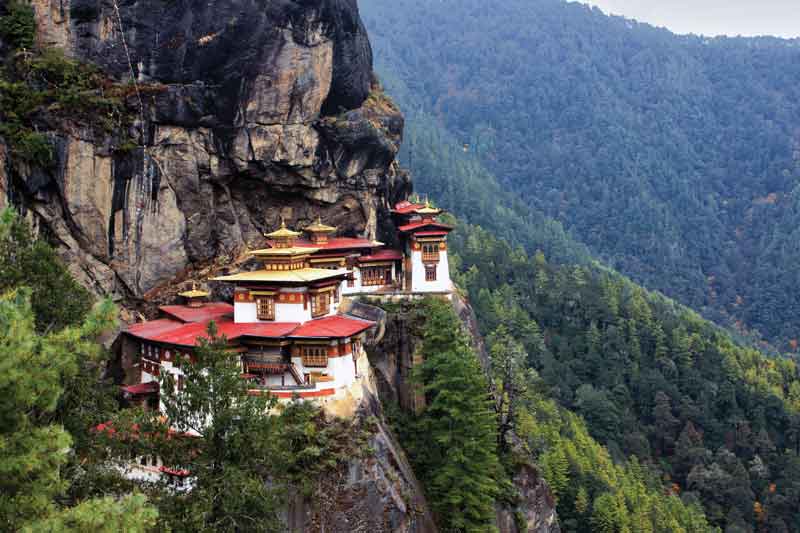 Taktshang Goemba Dzong, conocido como el