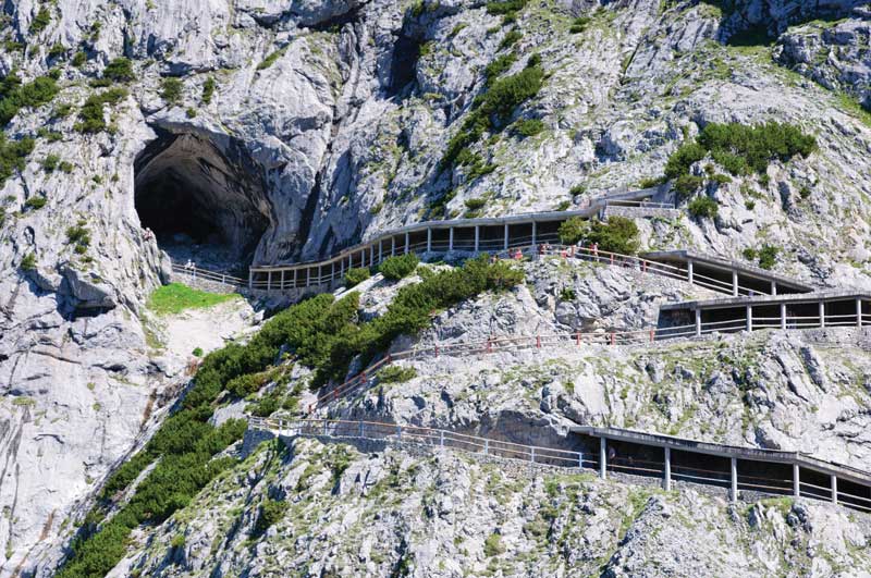 Amura,Cavernas de hielo de Eisriesenwelt, Salzburgo, Austria 