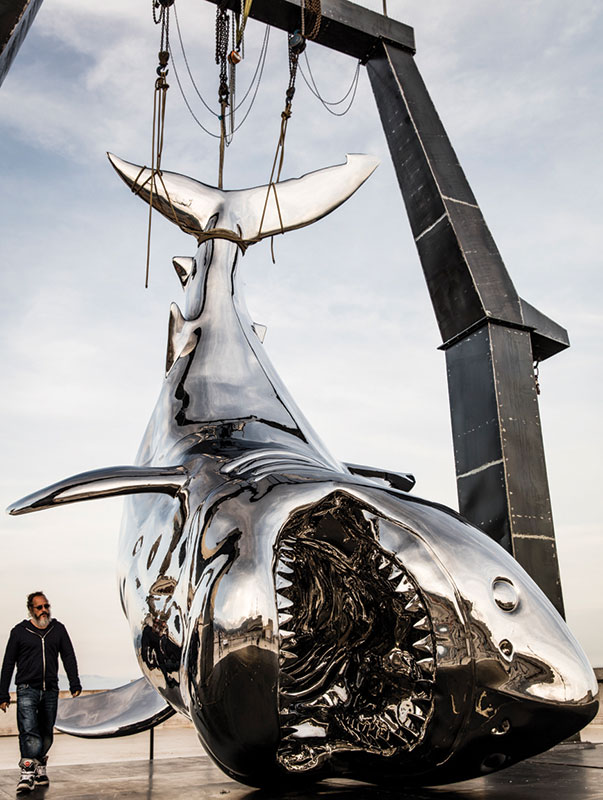 Amura,Artist Philippe Pasqua created twelve monumental works for the preservation of nature and the oceans, exhibited in different areas of the Museum under the name of Borderline.