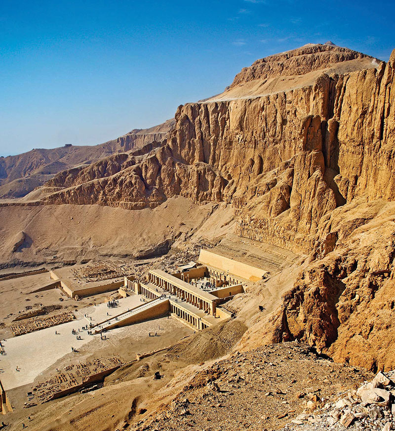 Amura,Templo funerario de la reina-faraón Hatshepsut conocido como Deir el-Bahari. 