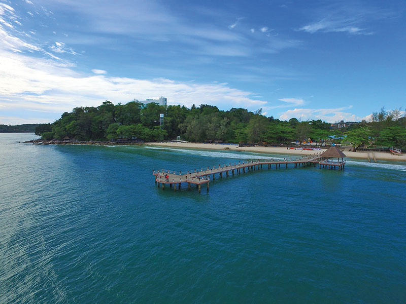Amura, Camboya, Cambodia, Independence Beach is one of the most beautiful beaches in Sihanouk Ville.
