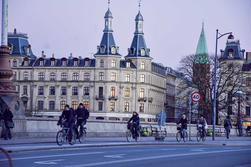 Amura,Dinamarca,Vikingos,Rey Harald,piedras rúnicas de Jelling,daneses,felicidad, Copenhague es conocida como la 