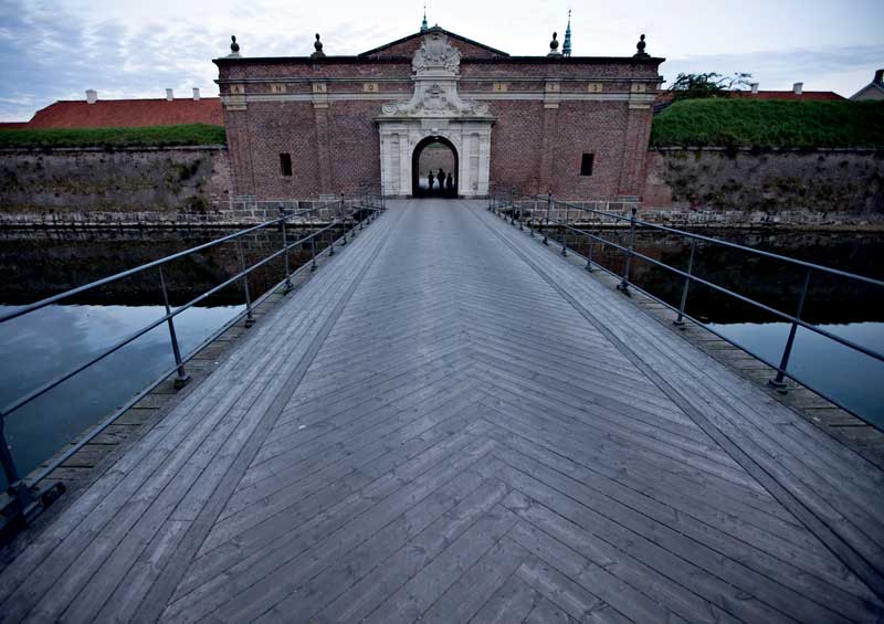 Amura,Dinamarca,Vikingos,Rey Harald,piedras rúnicas de Jelling,daneses,felicidad, Kronborg Castle. 